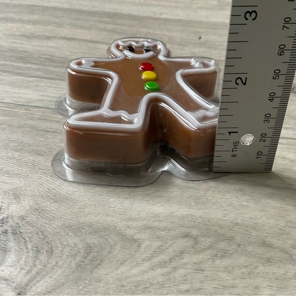 Pier 1 Lot of 6 scented Christmas Soap, gingerbread, peppermint, brownie scented - Picture 11 of 16